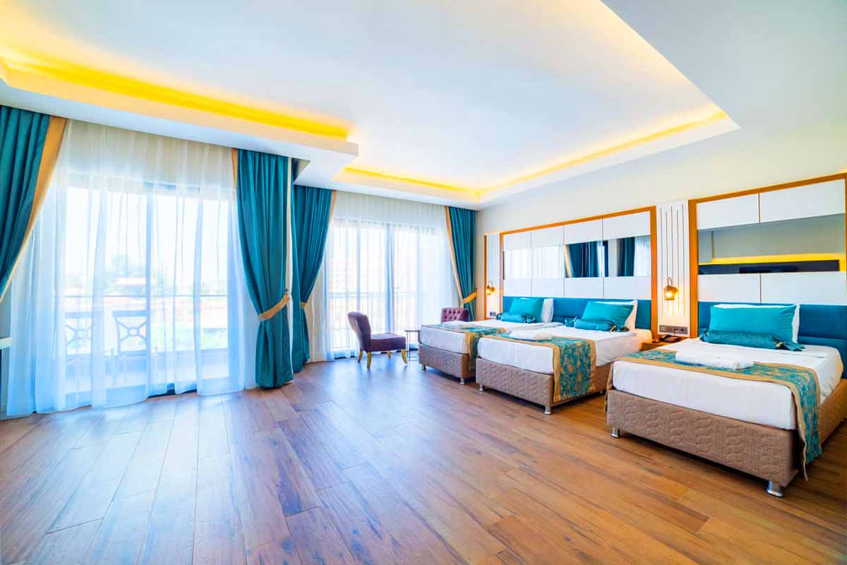 Algora Halal Hotel Deluxe Suit Resimleri