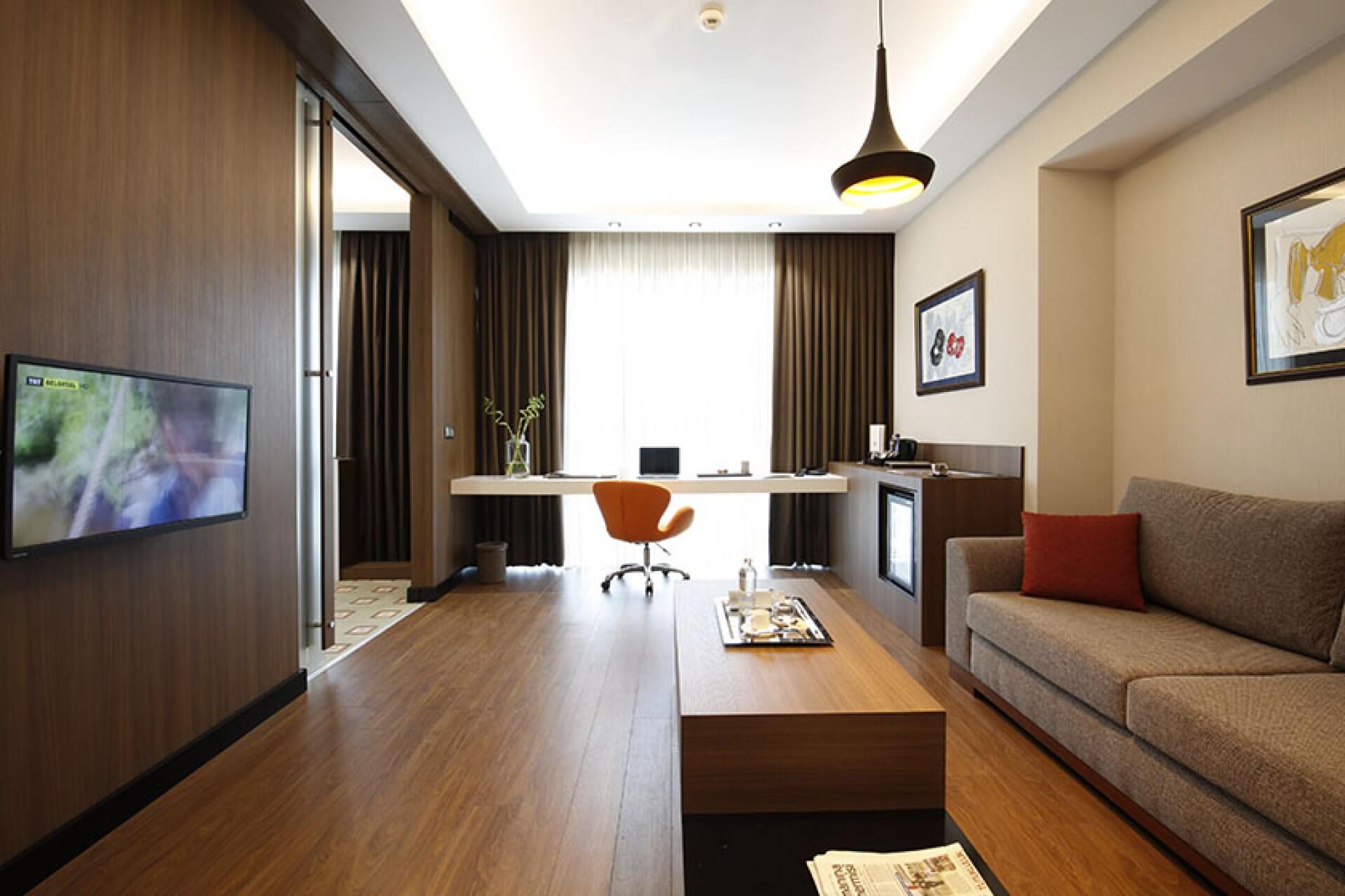 Modernity Hotel Corner Suit Resimleri