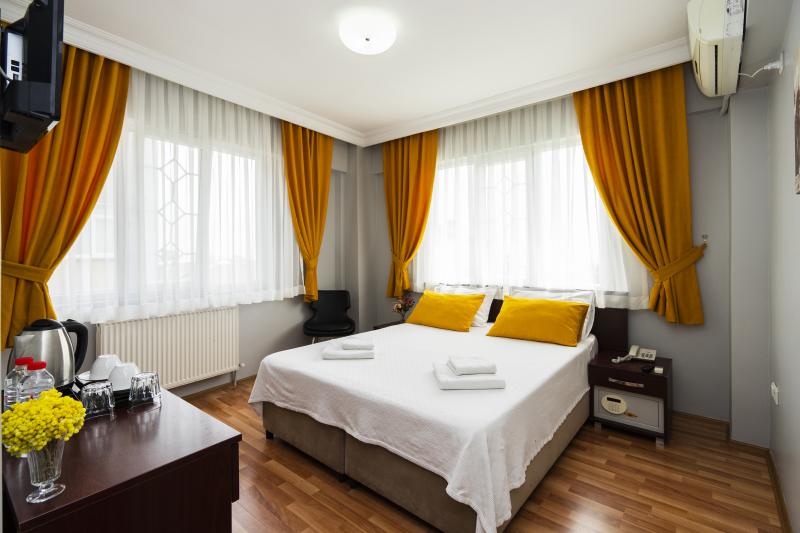 Sayeban Hotel İstanbul Twin Oda Şehir Manzaralı Resimleri