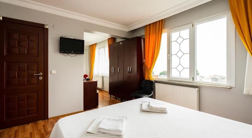 Sayeban Hotel İstanbul Superior Triple Oda Resimleri